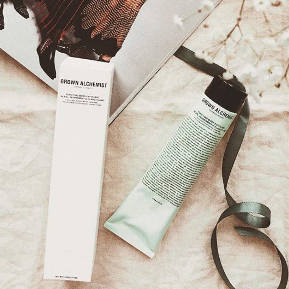 g r o w n * a l c h e m i s t * e x f o l i a n t